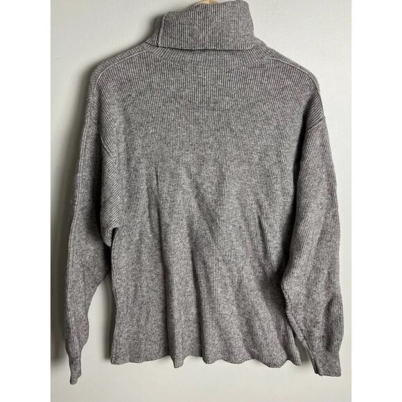 Free People Grey Ribbed Turtleneck Sweater Slouchy Cozy Knit Pullover Size XS - Picture 3 of 5